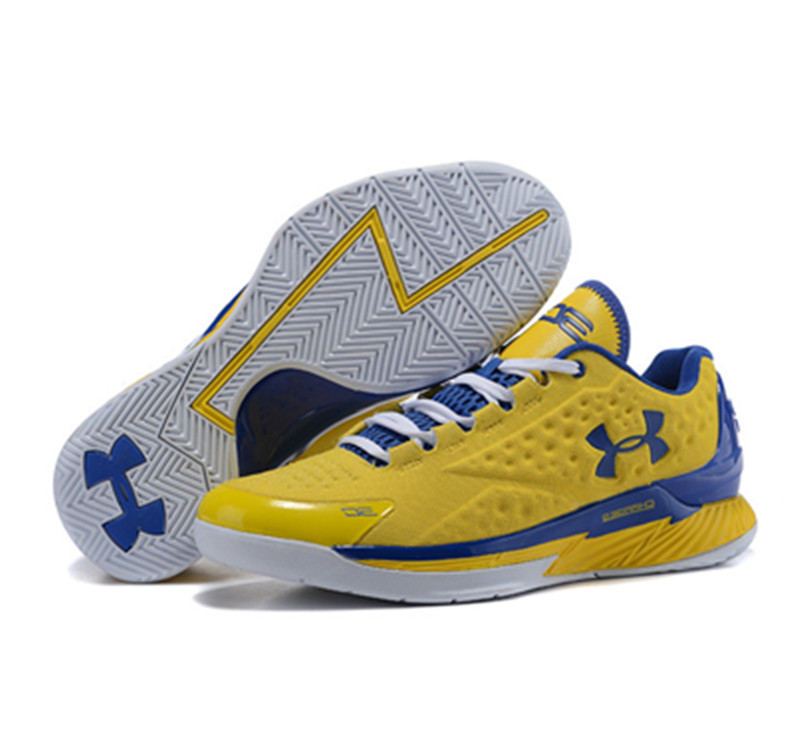 Under Armour ClutchFit Drive Low Stephen Curry Shoes Yellow