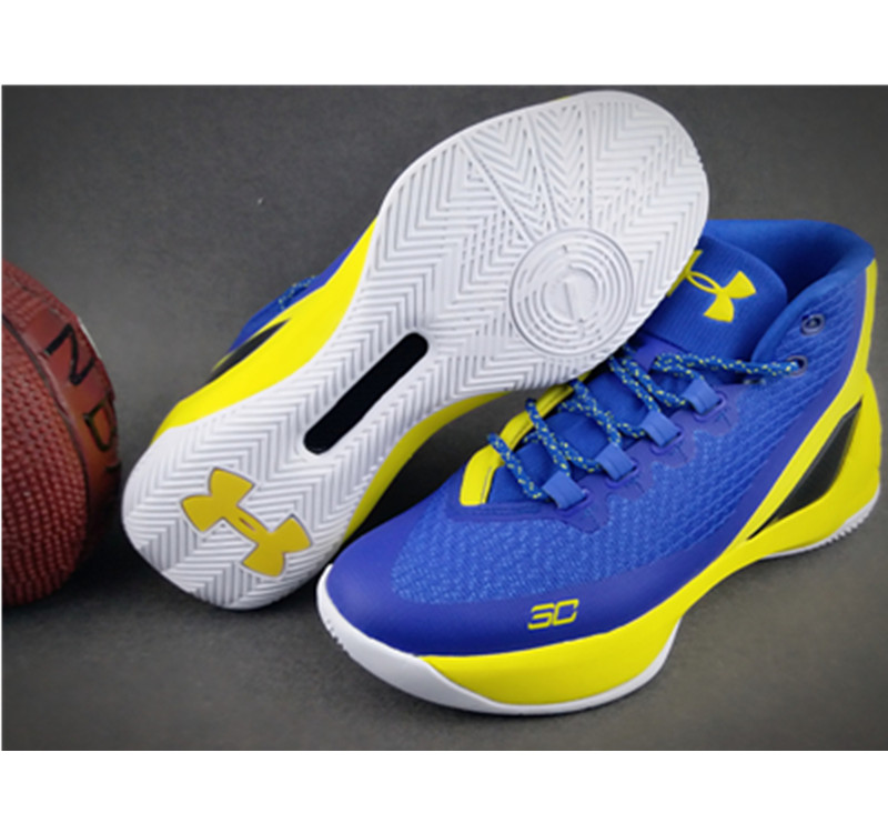 Under Armour Stephen Curry 3 Shoes blue yellow